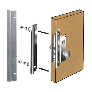 DOOR LATCH GUARD / BLOCKER PLATE - 9.53mm OFFSET (OPENING OUT DOORS)