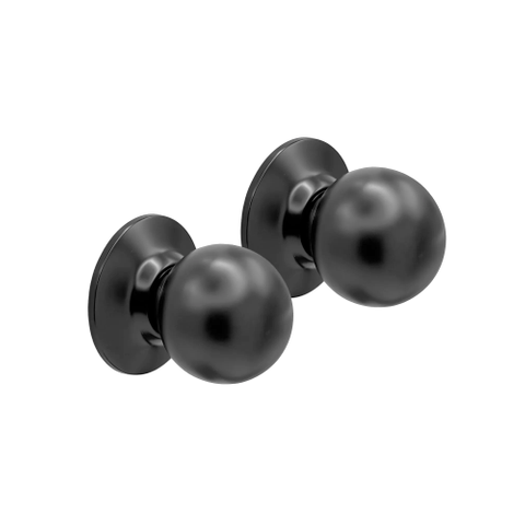 PRO SERIES DOMESTIC PASSAGE KNOB SET MATT BLACK