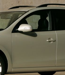 DOOR - FRONT LH WAGON GENUINE