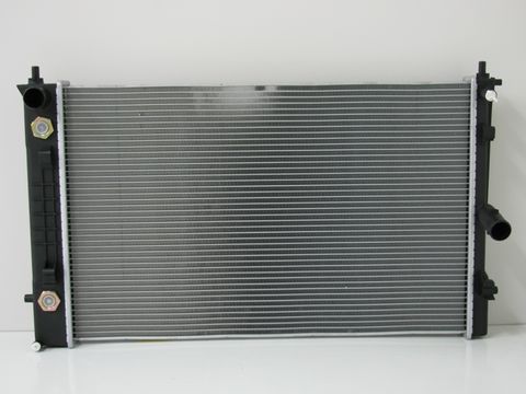 RADIATOR - AUTO V6