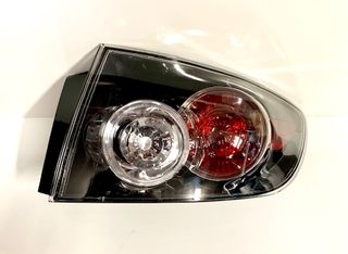 LAMP - TAIL RH SDN LATE BLK