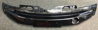 GRILLE - FRONT BUMPER - SP25 GENUINE