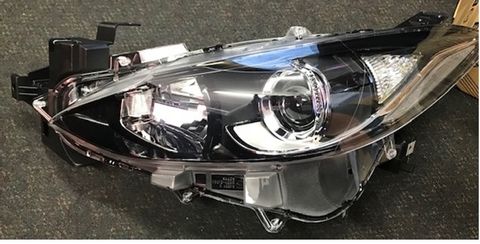 HEADLAMP - LH ASSY (HALOGEN) GENUINE BLACK TYPE