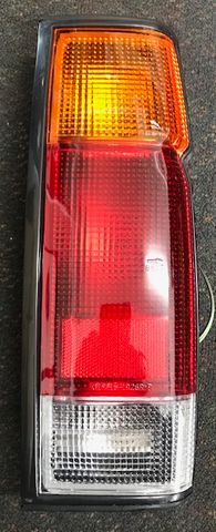 LAMP - TAIL RH