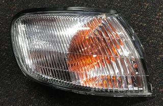 LAMP - IND CORNER CLEAR FRONT SERII RH