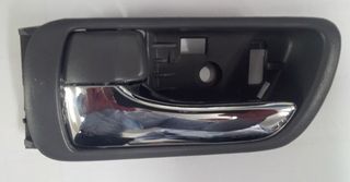 HANDLE - DOOR INTERIOR LH FRONT / REAR GREY/CHR