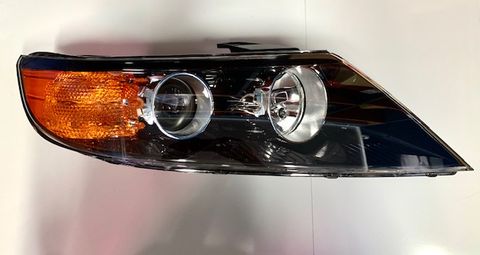 HEADLAMP - R/H ASSY EARLY XENON GENUINE