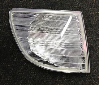 LAMP - INDICATOR CORNER CLEAR FRONT R/H