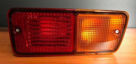 LAMP - TAIL BUMPER R/H [ IN BUMPER ] RED/AMBER