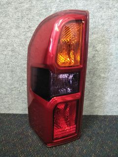 TAIL LAMP - L/H 3 COLOUR TYPE