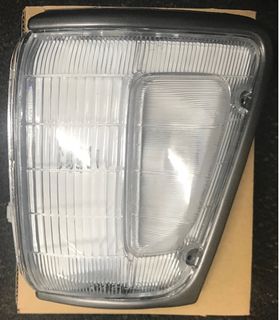 LAMP -  CRN CLEAR GREY THIN 4WD EARLY LH