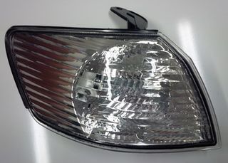 LAMP - INDICATOR - CORNER FRONT LATE L/H