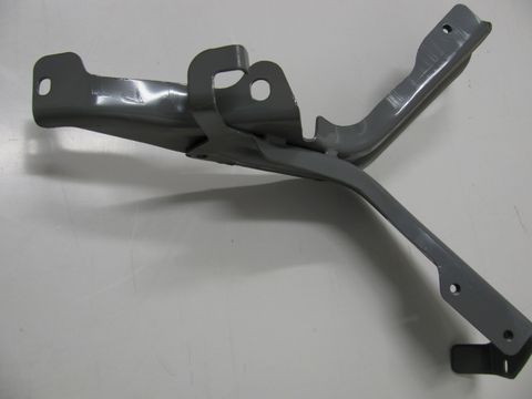 BRACKET - BUMPER REAR R/H