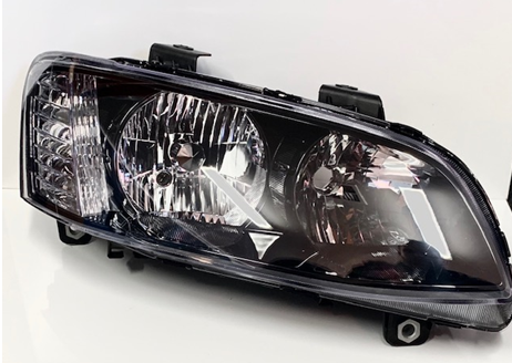 HEADLAMP - RH LATE SS SV6 BLACK
