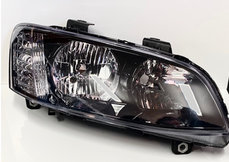 HEADLAMP - LATE SS,SV6 R/H BLACK