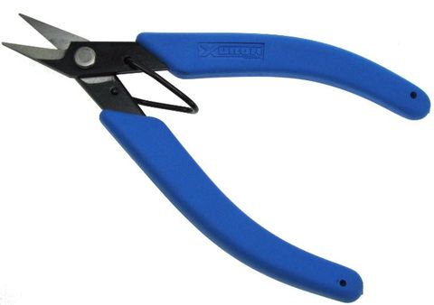 Cutter - Xuron Straight Scissor 0.8mm Cut