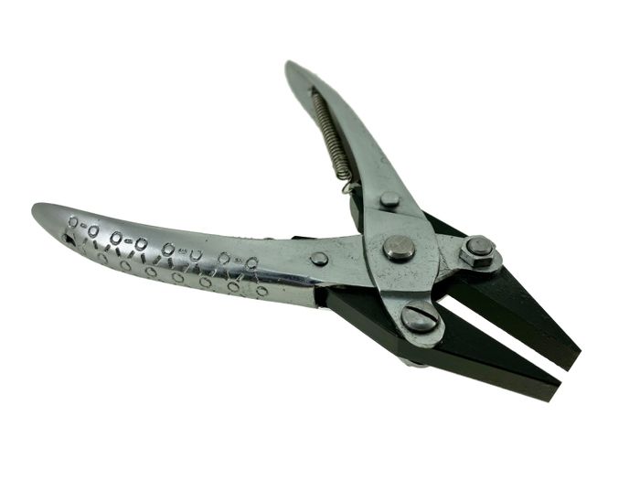 Round/Flat Nose Parallel Jaw Pliers with Spring