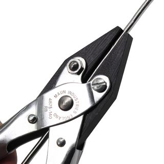 Plier - Maun Parallel Smooth Jaws V Flat Nose