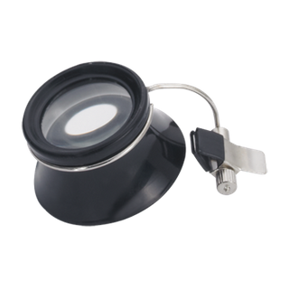 Clip-on Plastic Eyeglass 4x