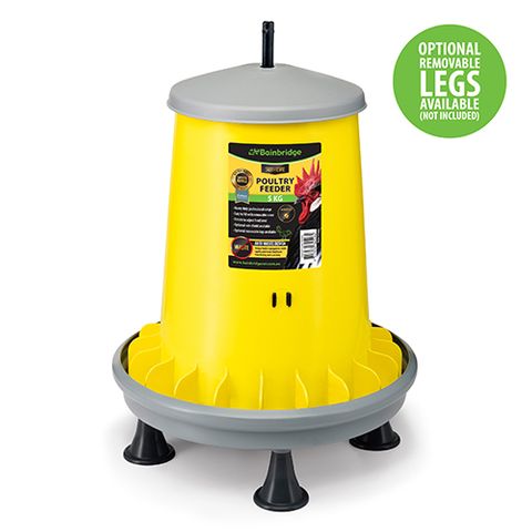 Electronic chicken clearance feeder