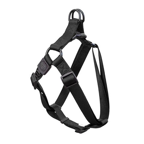 NYLON STEP IN HARNESS W/ LOGO MED BLACK