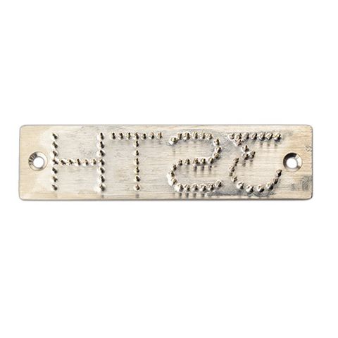 PIG STRIKER VICTORIA PLATE & DIGITS