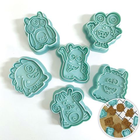 MONSTERS | COOKIE CUTTERS | 6 PIECE SET