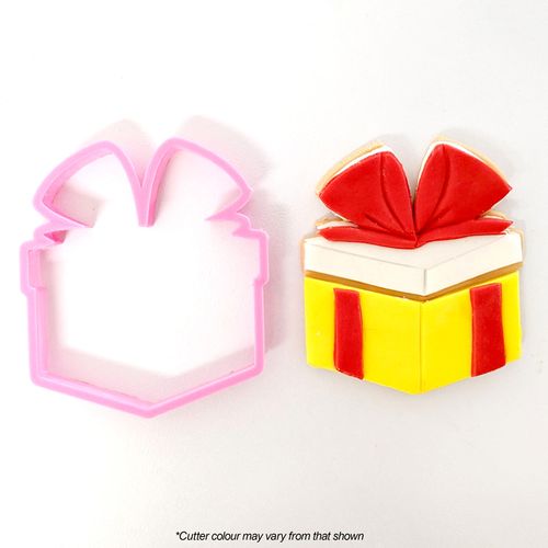 PRESENT | COOKIE CUTTER