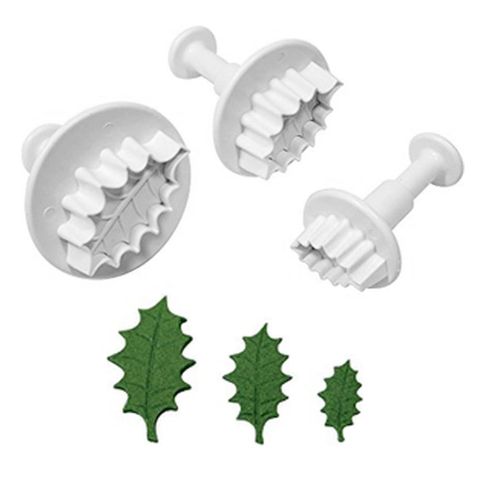PME HS636 PME Three Leaf Holly Plunger Cutters set of 2 - 25mm 45mm
