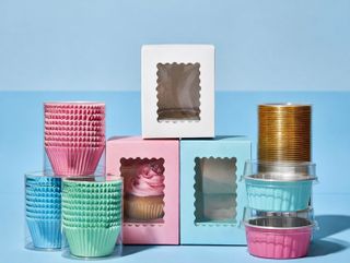 Cake Display & Packaging
