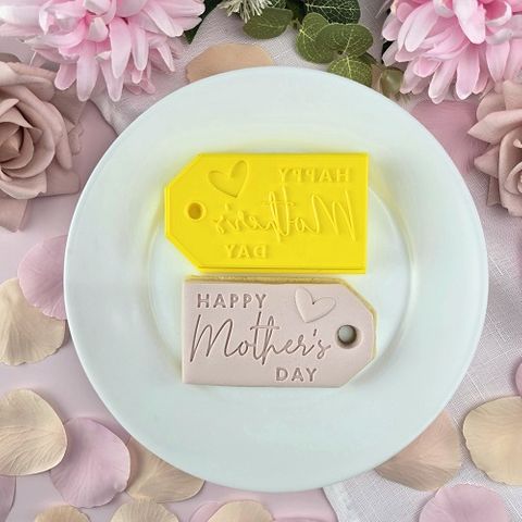 HAPPY MOTHERS DAY GIFT TAG EMBOSSER & CUTTER SET | CCC