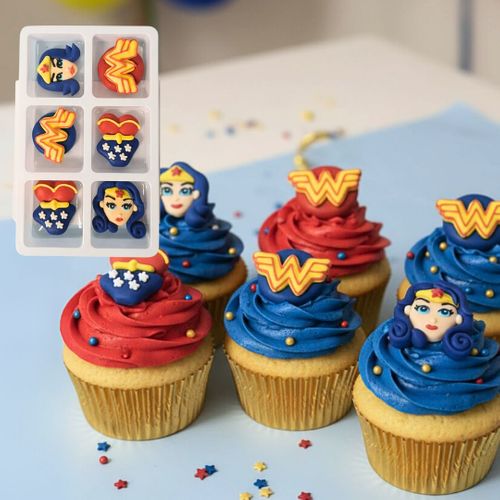 WONDER WOMAN | SUGAR DECORATIONS | 6 PIECE PACK - BB 30/12/25