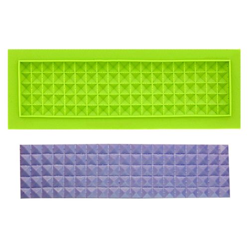 DIAMOND STUD BORDER MOULD