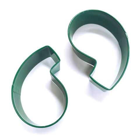 NUMBER 6/9 | COOKIE CUTTER | GREEN