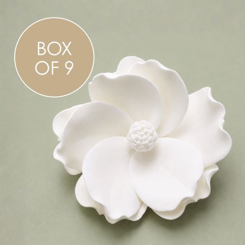 LARGE WHITE MAGNOLIA | SUGAR FLOWERS | BOX OF 9 - BB 31/12/26