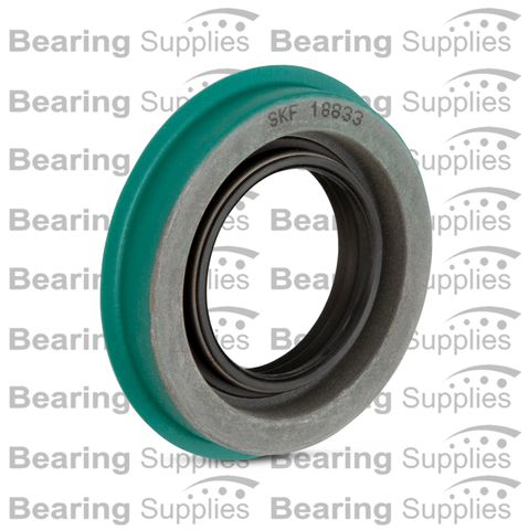 CR18833    OIL SEAL NAT 7044-NA