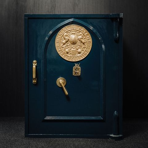 Refurbished Antique Milners Safe