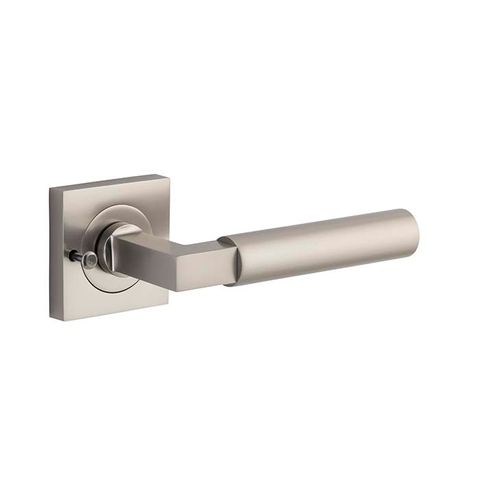 Berlin Square Rose Lever Priv Int SN