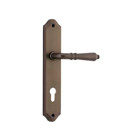 Sarlat Shouldered Lever Ent SB