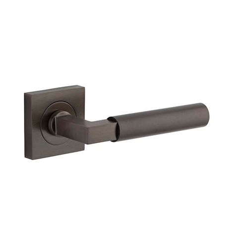 Berlin Square Rose Lever Pas SB