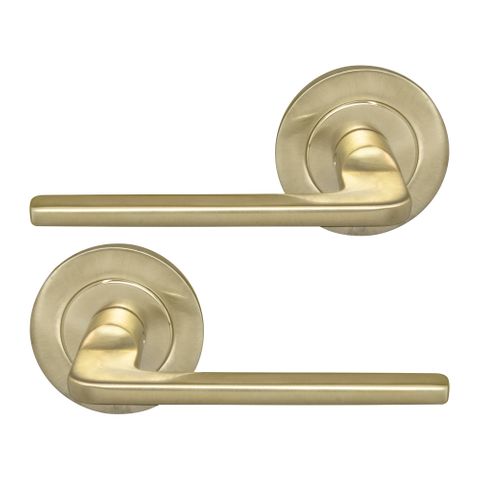 Chalet 64mm Large Rose Lever Set