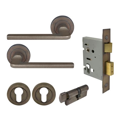 Chalet Round Rose Entrance Set - E48
