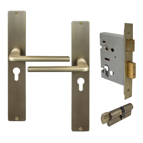 Chalet LP Square Entrance Set - E48