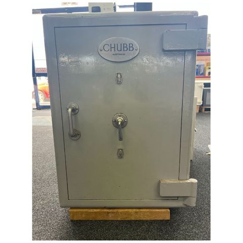 Chubb Office Safe