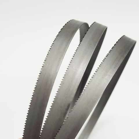 Bi metal bandsaw clearance blade