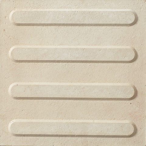TACTILE DIRECTIONAL WHITE 300X300X40