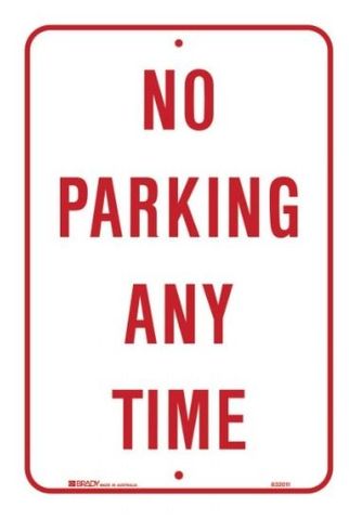 SIGN NO PARKING MTL 300X450MM