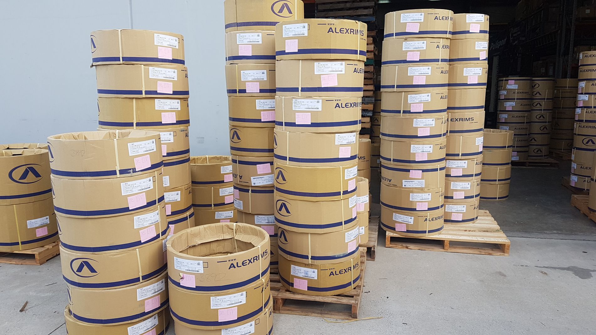 Alex Rims 40 Foot Container - 2.jpg