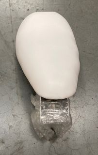 TRIKE SEAT TWO BOLT WHITE