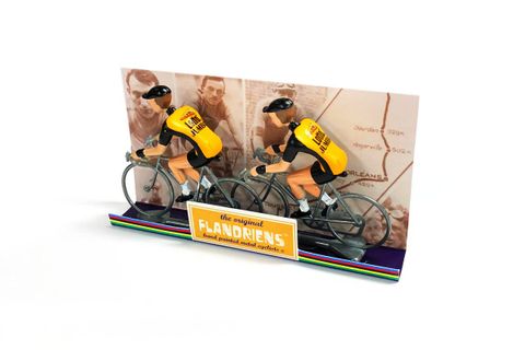 FLANDRIENS Models, 2 x Hand painted Metal Cyclists, Lotto Jumbo
